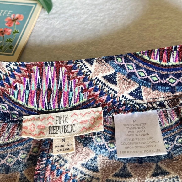 Women’s Sz M Geo Print Skort Side Zipper - Picture 3 of 5
